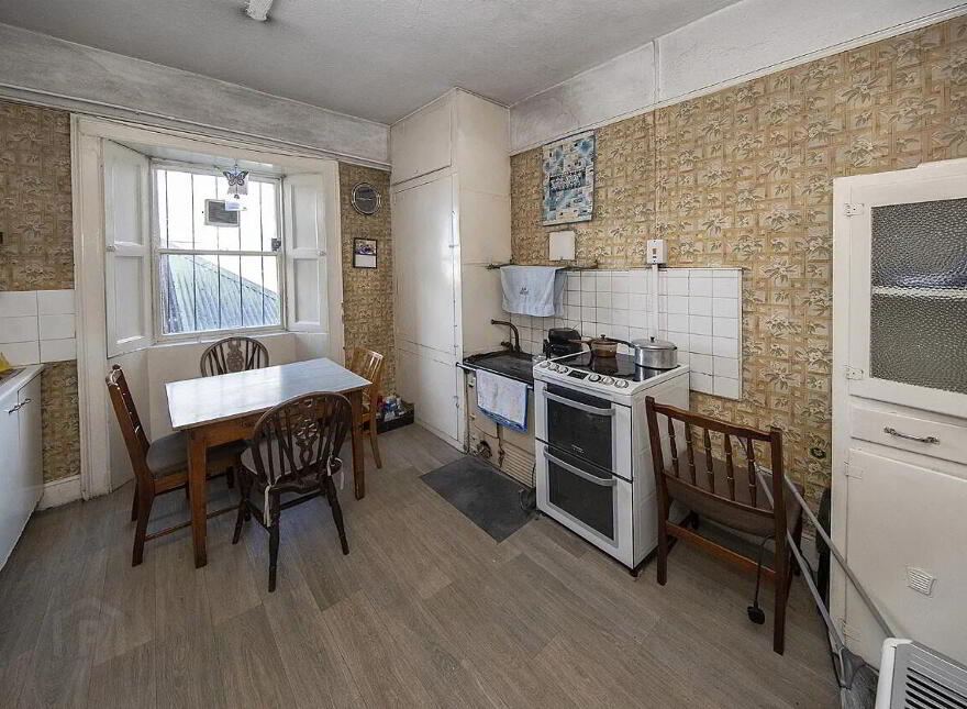 16 O'Connell St, Dungarvan, X35W215