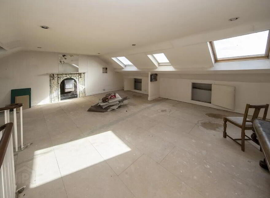 16 O'Connell St, Dungarvan, X35W215