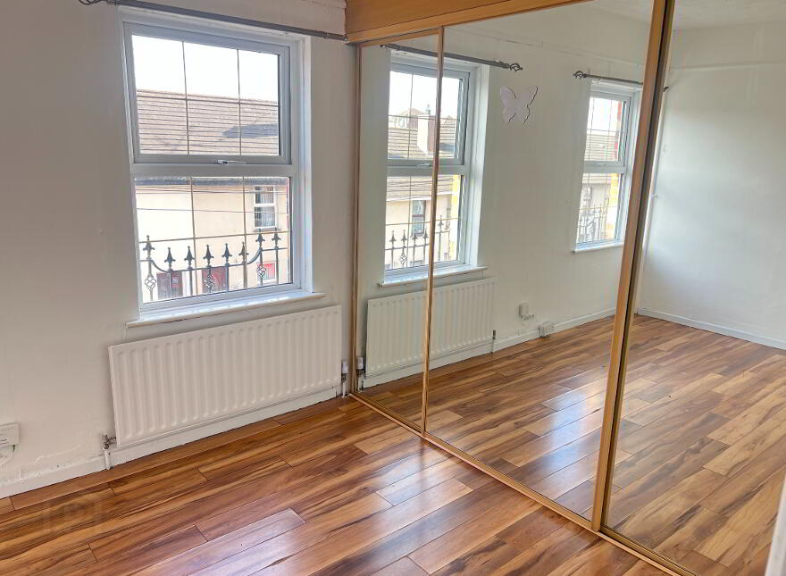 8 Glenside Terrace, Newry, BT35 8BP