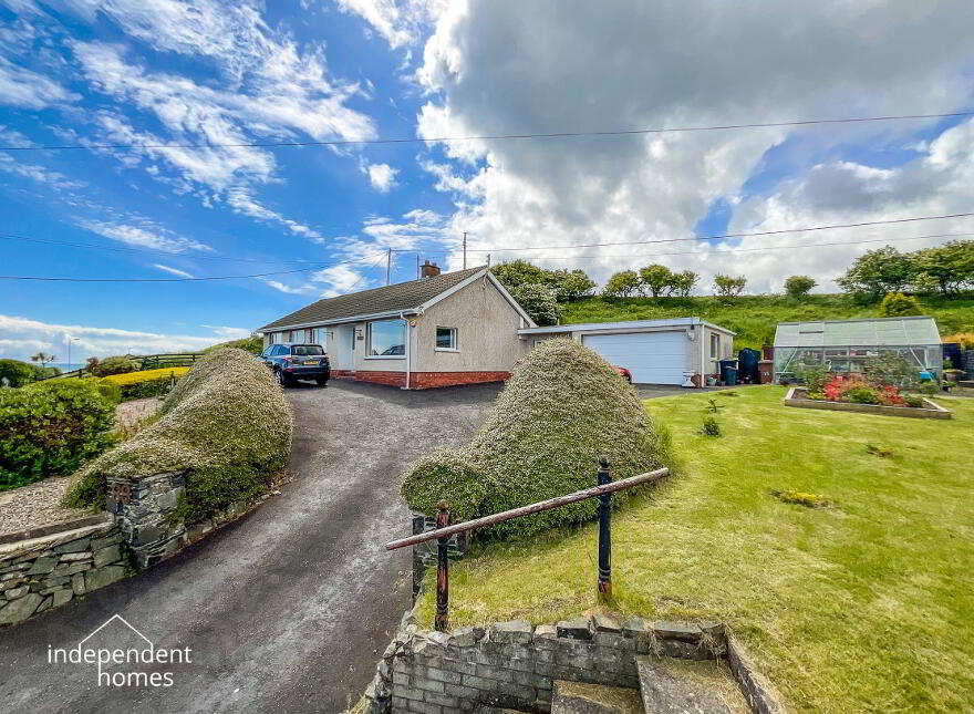 88 Coast Road, Larne, BT40 1TZ photo