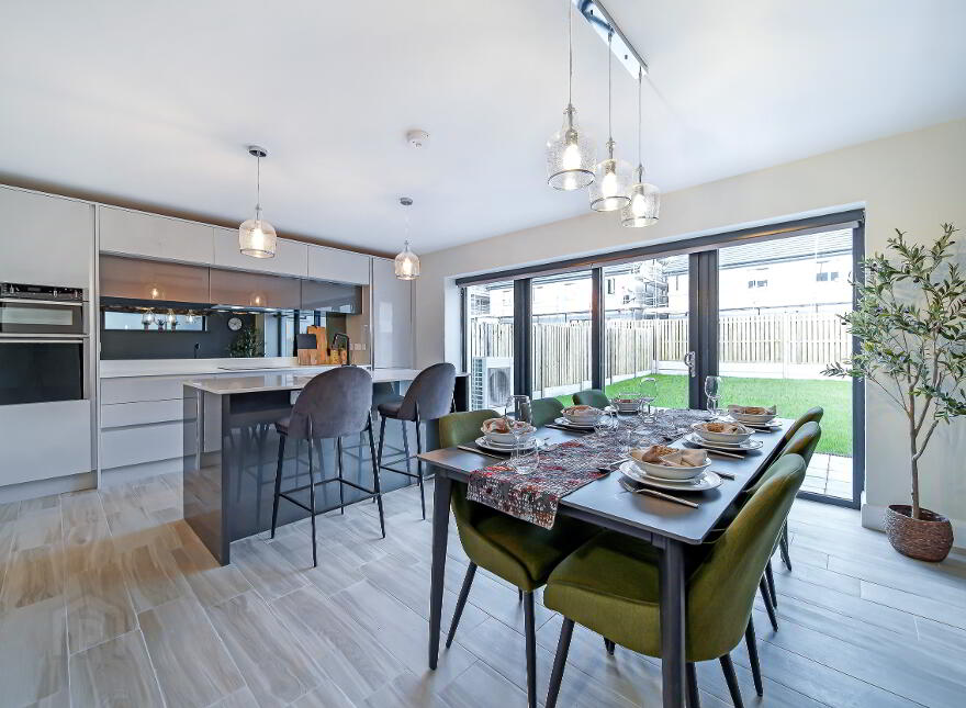 4 Bed Semi-Detached, Westpoint, Donegal Town, F94E5RC