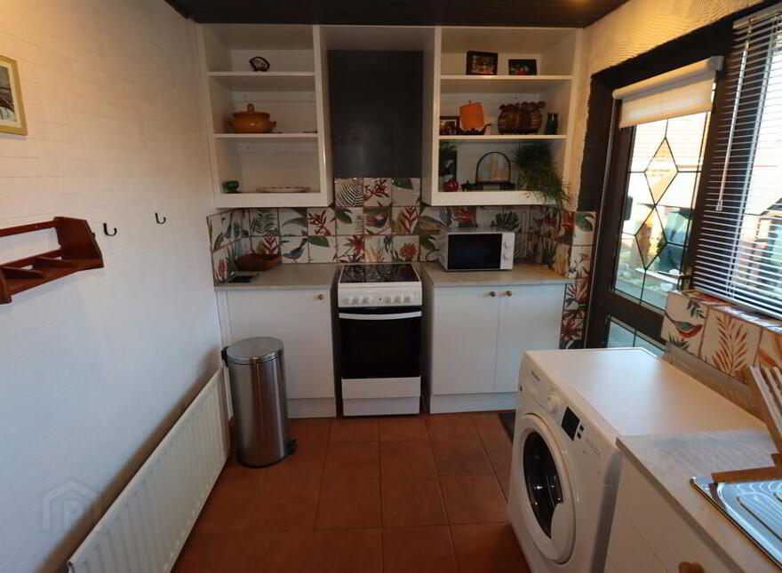 31 Carnhill Road, Newtownabbey, BT36 6LA