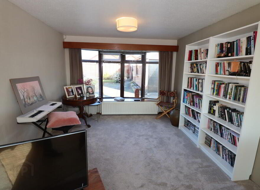 31 Carnhill Road, Newtownabbey, BT36 6LA