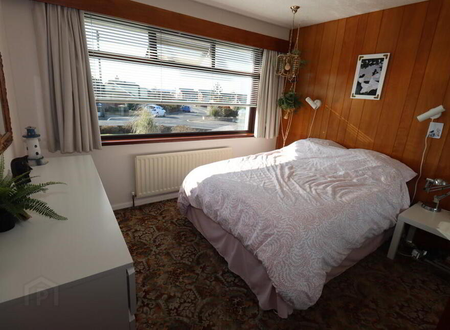 31 Carnhill Road, Newtownabbey, BT36 6LA