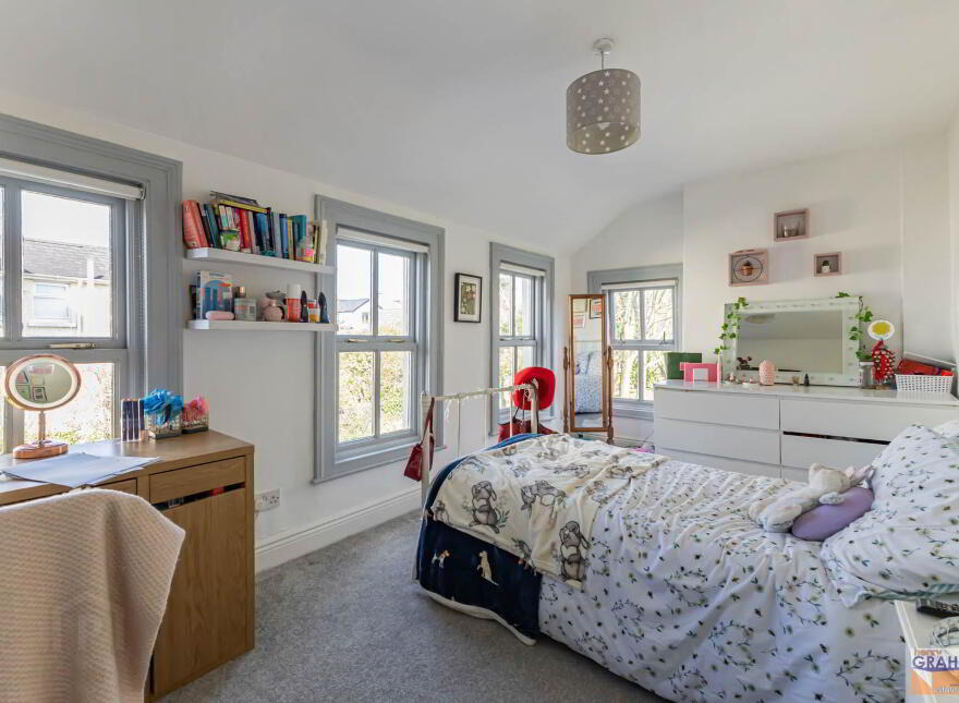 20 Antrim Road, Lisburn, BT28 3DH