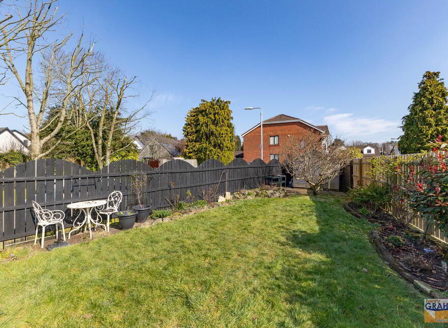 20 Antrim Road, Lisburn, BT28 3DH