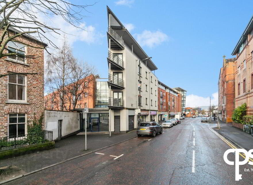 Apartment E, 3.3 Whitehall Square, Belfast, BT12 5EG photo