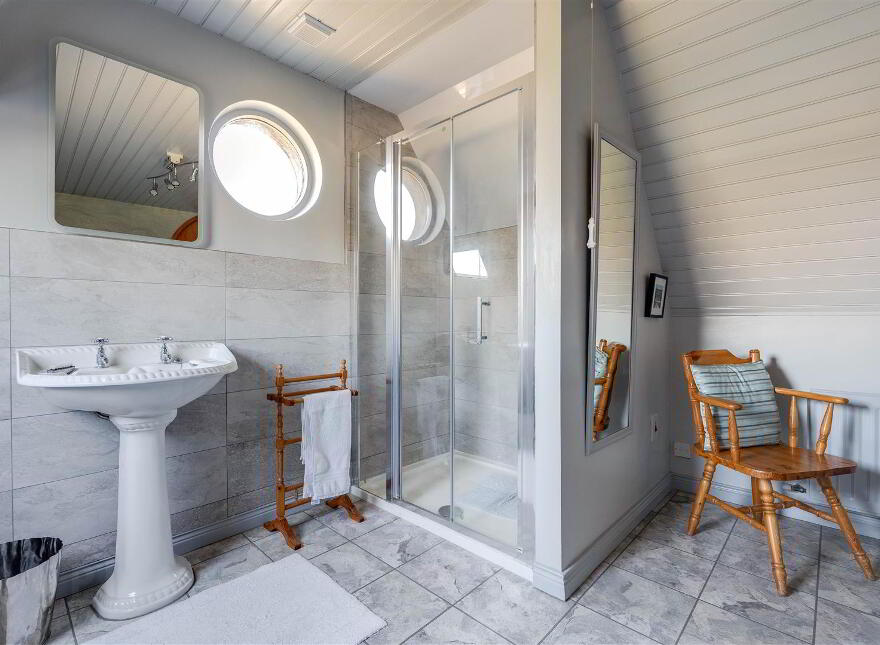 Killinchy Woods School House, 3 Glasswater Road, Crossgar, BT30 9DN