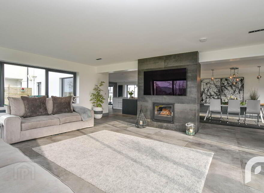 44 Straid Road, Ballynure, Ballyclare, BT39 9NB