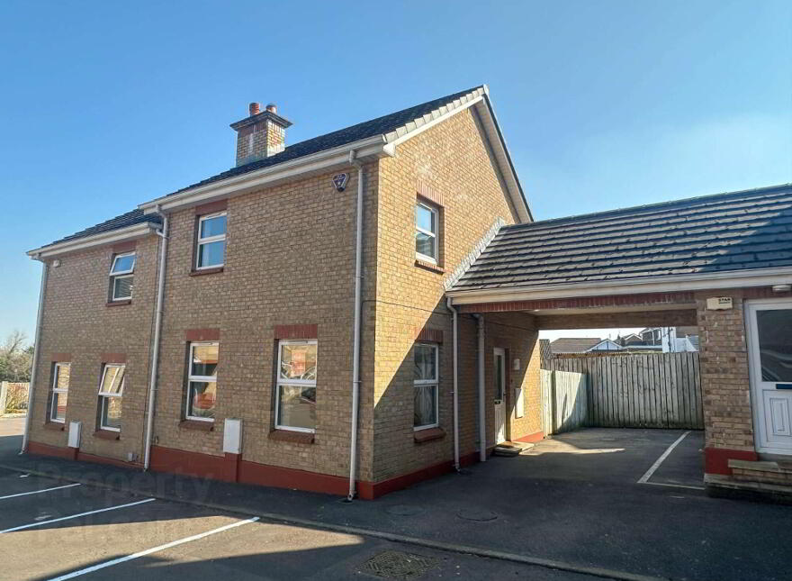 19 Mountsandel Manor, Off Mountsandel Road, Coleraine, BT52 1BT photo