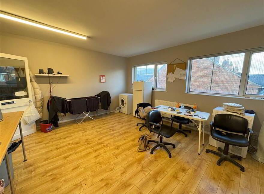 235a Falls Road, Belfast, BT12 6FB