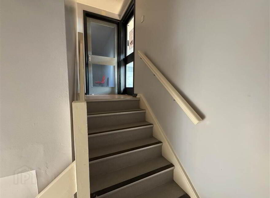235a Falls Road, Belfast, BT12 6FB