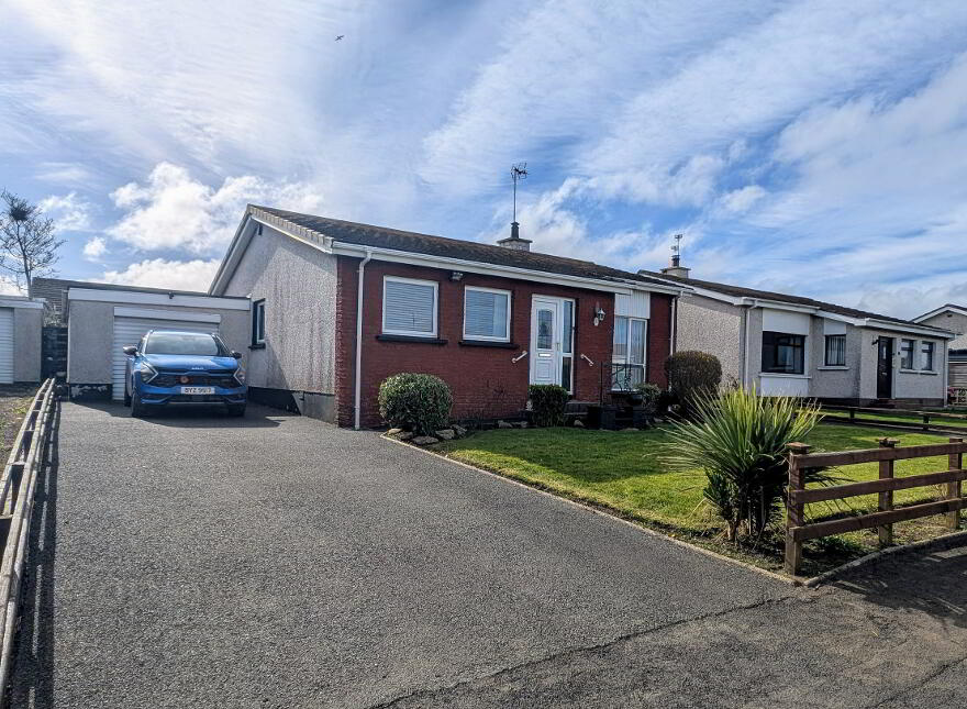 4 Meadowvale, Portrush, BT56 8LY photo