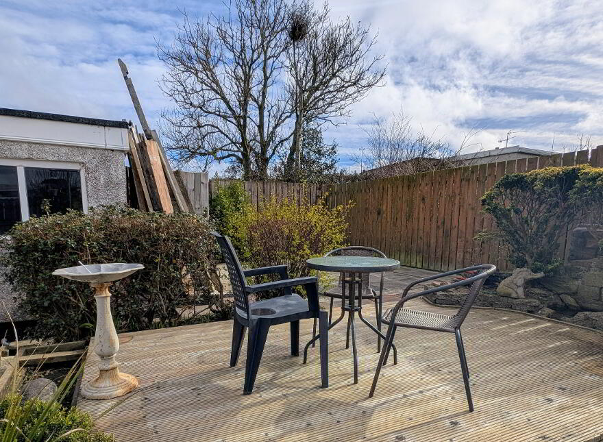 4 Meadowvale, Portrush, BT56 8LY