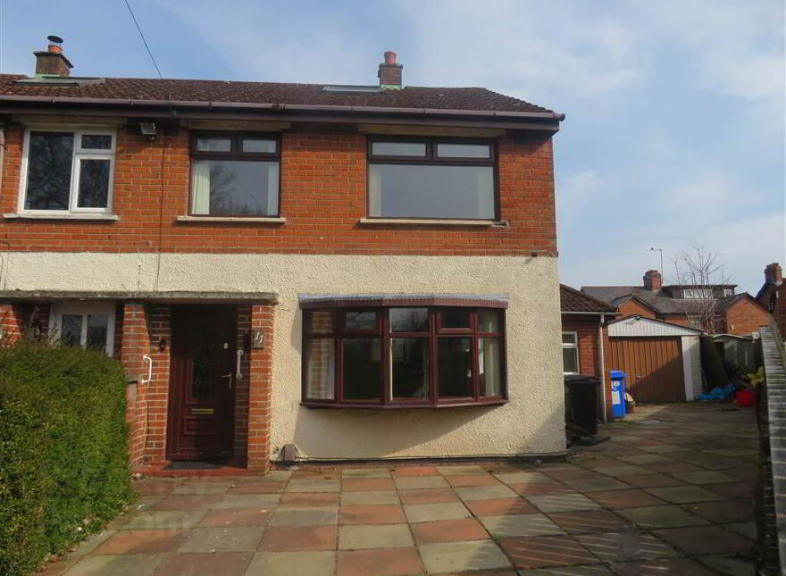 11 Willisfield Park, Finaghy, Belfast, BT10 0GA photo