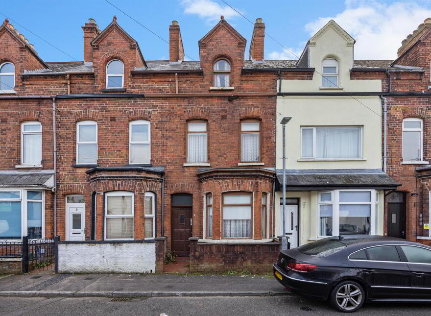 7 Clara Crescent Upper, Belfast, BT5 5EQ photo