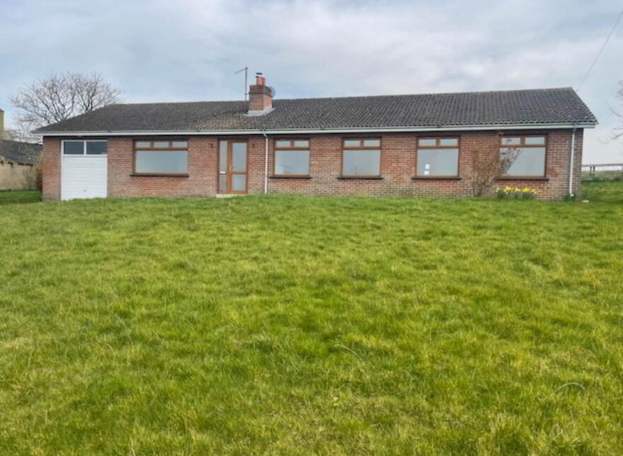 76 Madden Road, Tandragee, Craigavon, BT62 2DJ photo