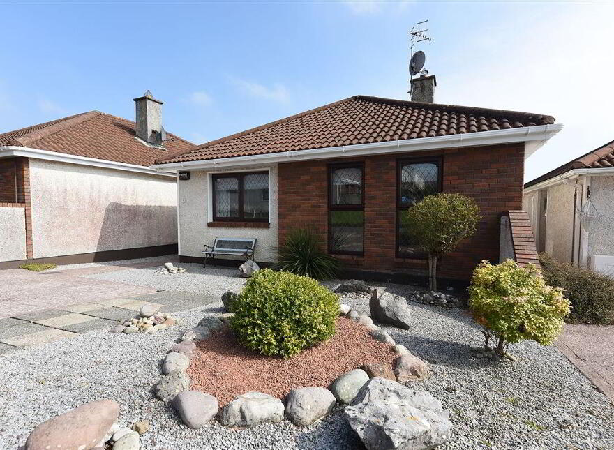 5 Somerville, Church Road, Carrigaline photo