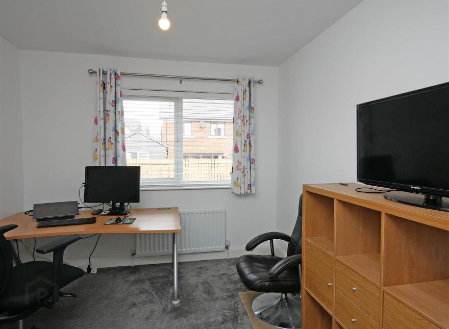 11 Baronsgrange Close, Comber Road, Carryduff, Belfast, BT8 8GH