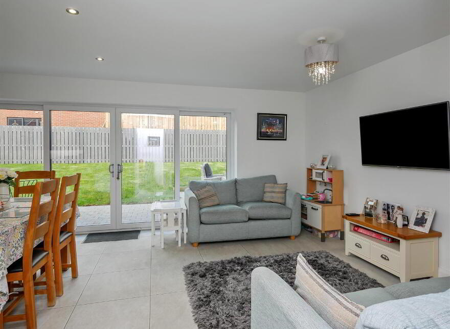 11 Baronsgrange Close, Comber Road, Carryduff, Belfast, BT8 8GH