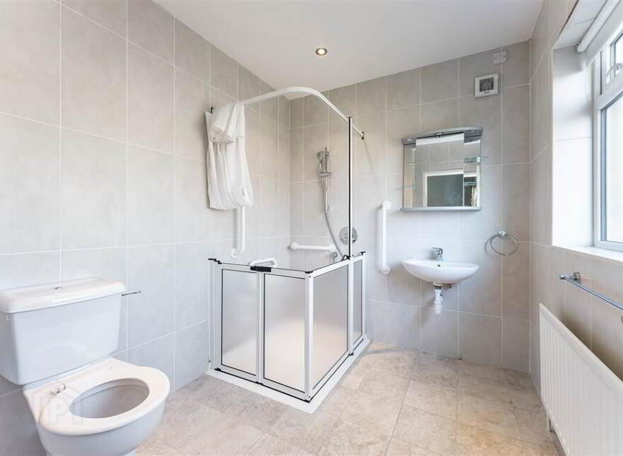 4 Killard Avenue, Downpatrick, BT30 6LA
