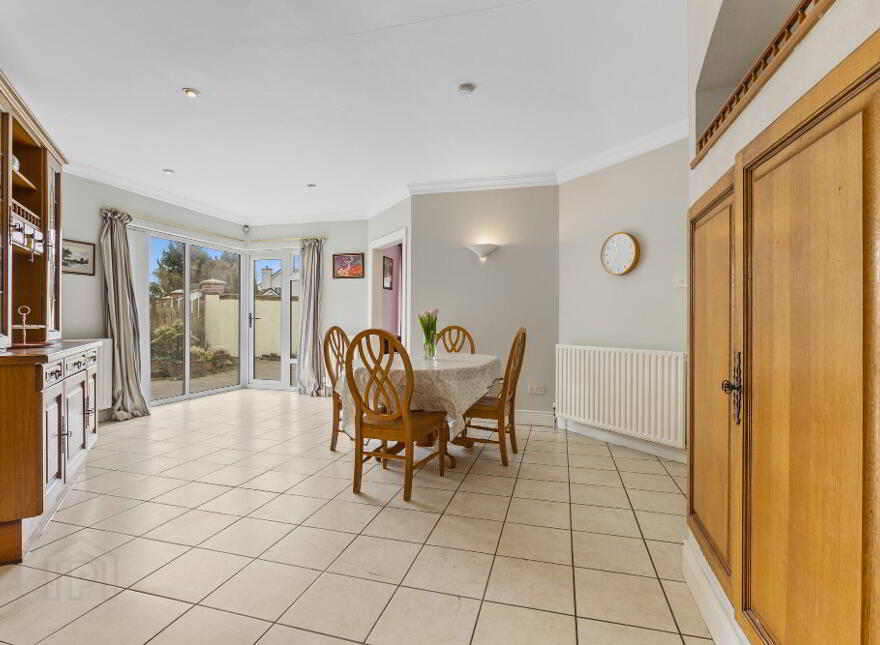 6 Lodge Manor, Coleraine, BT52 1JX