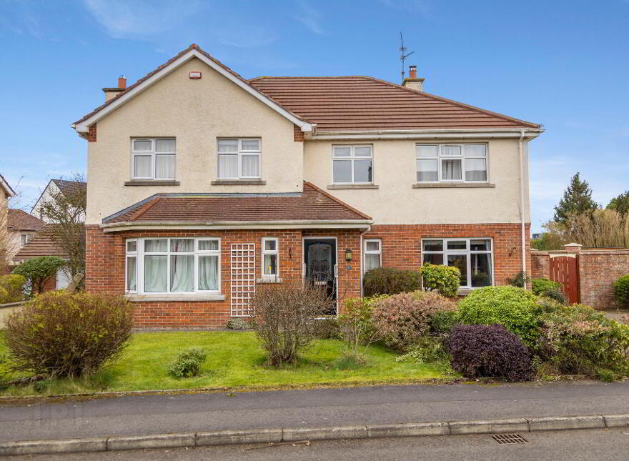 6 Lodge Manor, Coleraine, BT52 1JX