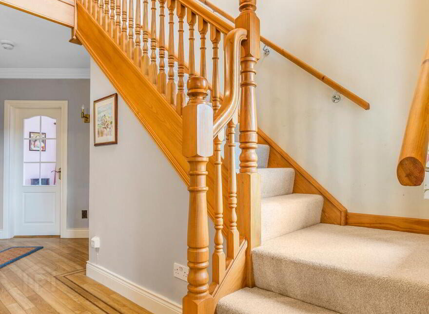 6 Lodge Manor, Coleraine, BT52 1JX