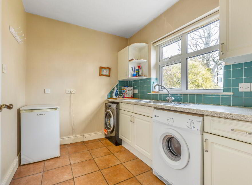 6 Lodge Manor, Coleraine, BT52 1JX