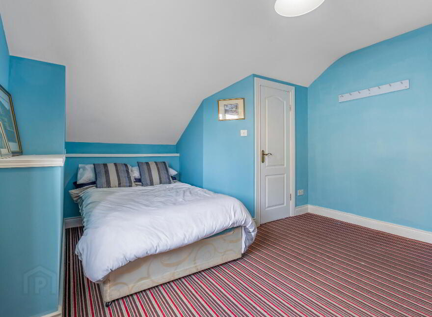 6 Lodge Manor, Coleraine, BT52 1JX