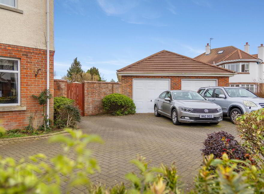6 Lodge Manor, Coleraine, BT52 1JX