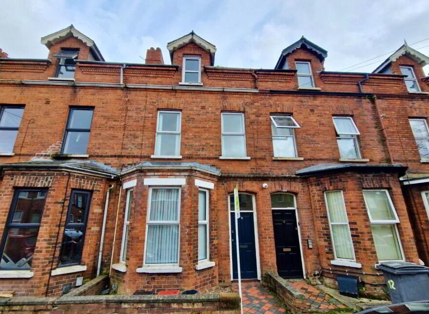 1, 10 Wellington Park Avenue, Belfast, BT9 6DT photo