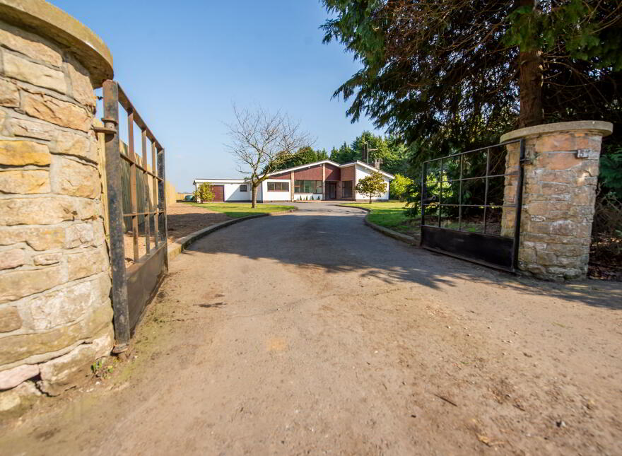 57 Moyallon Road, Portadown, Craigavon, BT63 5JX