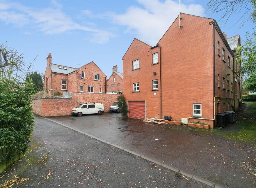 Former Malone Guest House, 79 Malone Road, Belfast, BT9 6SH