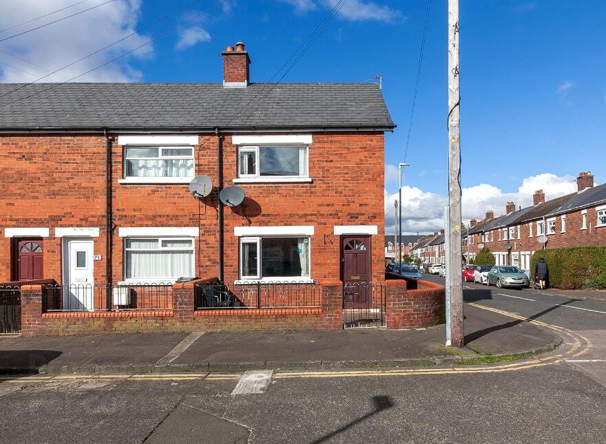 69 Woodcot Avenue, Belfast, BT5 5JB photo