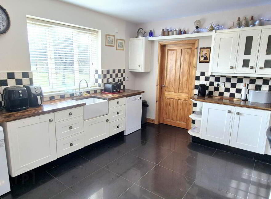 161 Glenshane Road, Derry, BT47 3NA