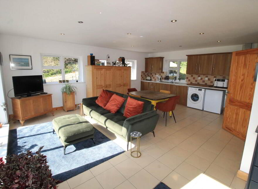 161 Glenshane Road, Derry, BT47 3NA