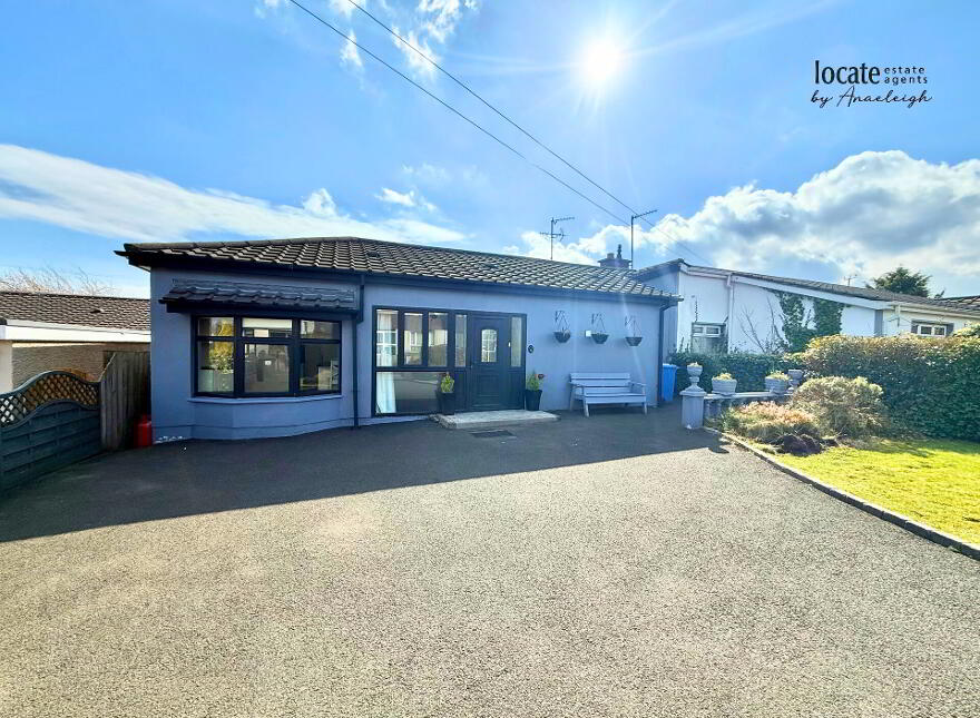 5 Holywood Avenue, Waterside, Derry, BT47 2NA photo