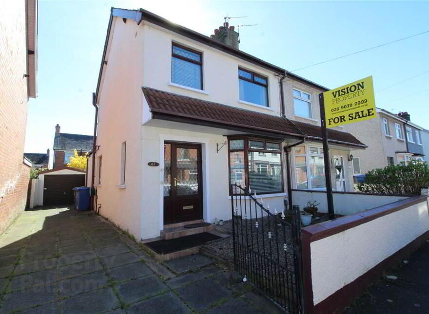 67 Loopland Drive, Belfast, BT6 9DW photo