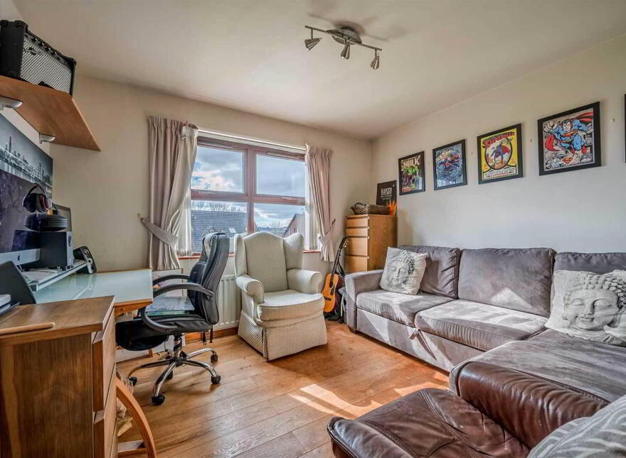 5 North Side Park, Newtownards, BT23 7EY