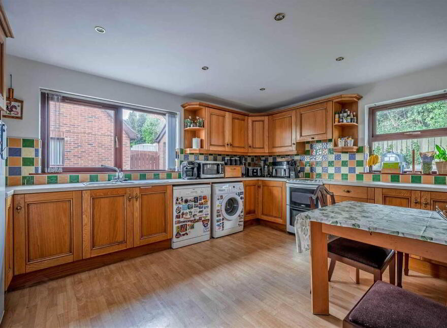 5 North Side Park, Newtownards, BT23 7EY