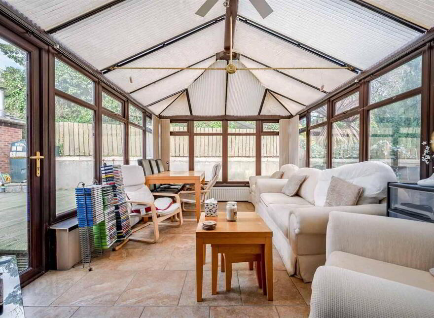 5 North Side Park, Newtownards, BT23 7EY