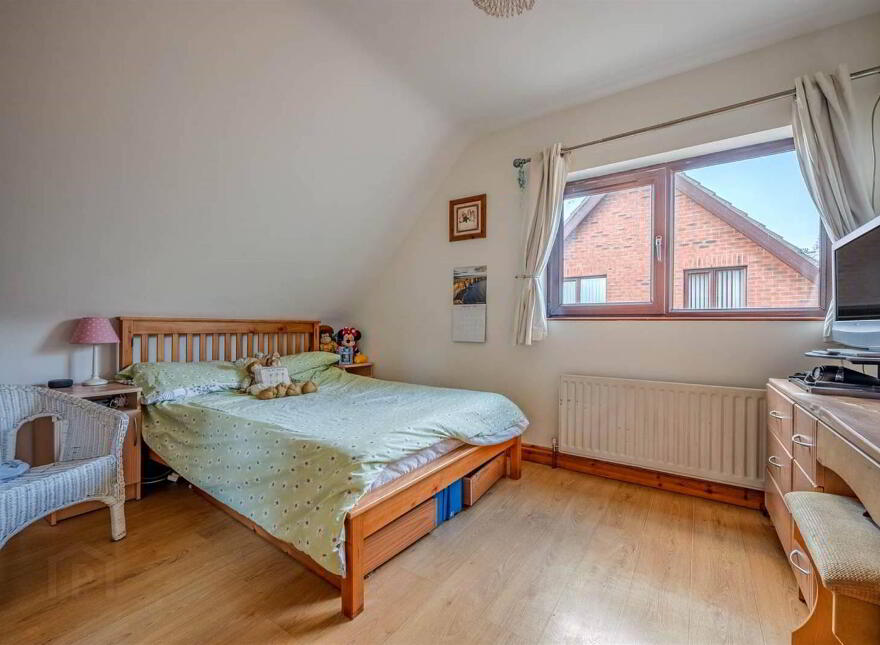 5 North Side Park, Newtownards, BT23 7EY