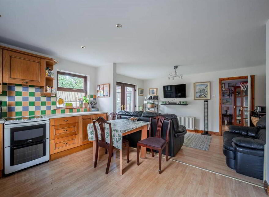 5 North Side Park, Newtownards, BT23 7EY