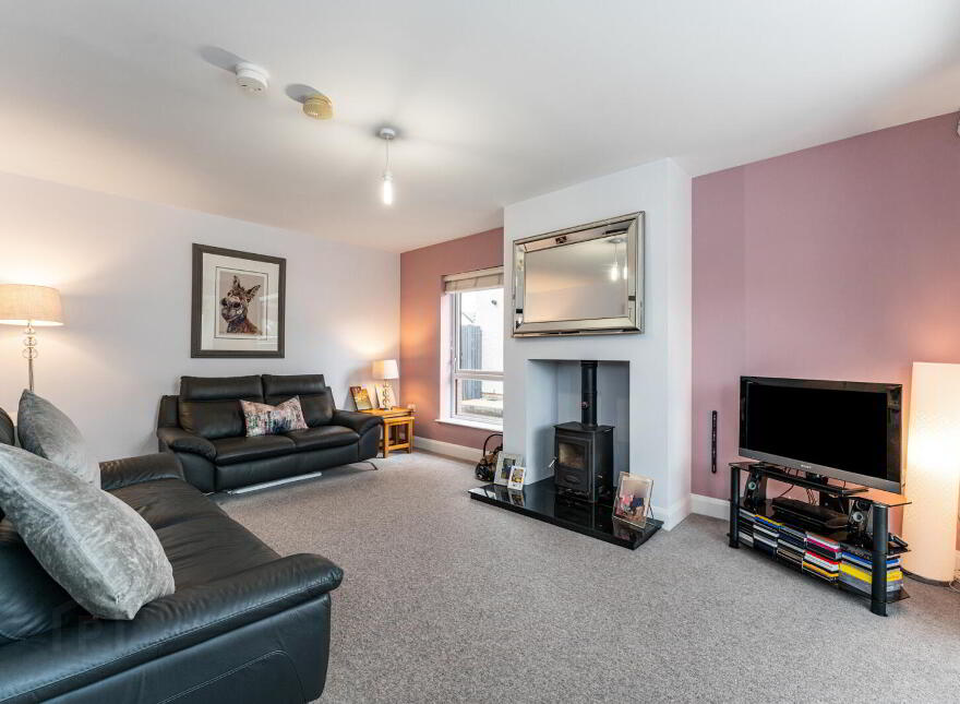 2 Evesham Lane, Bangor, BT19 1FU