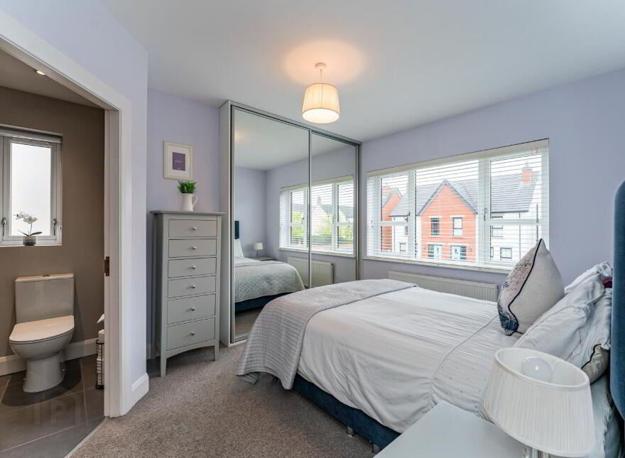 2 Evesham Lane, Bangor, BT19 1FU