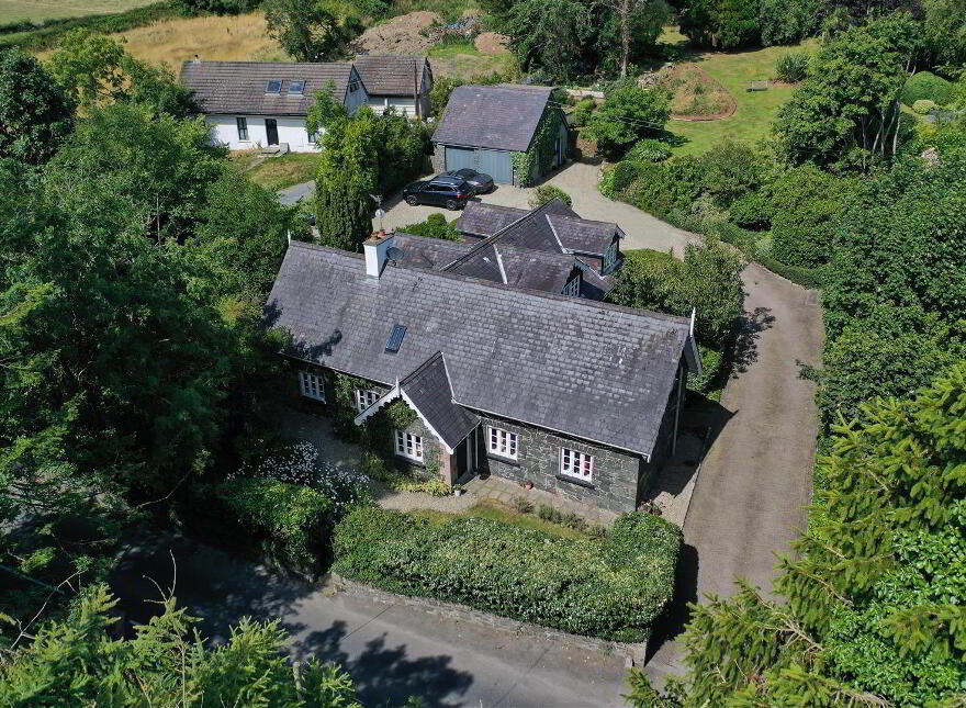 48 Mountstewart Road, Newtownards, BT22 2AX