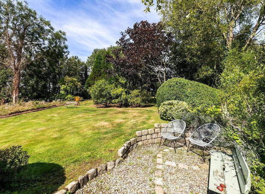 48 Mountstewart Road, Newtownards, BT22 2AX
