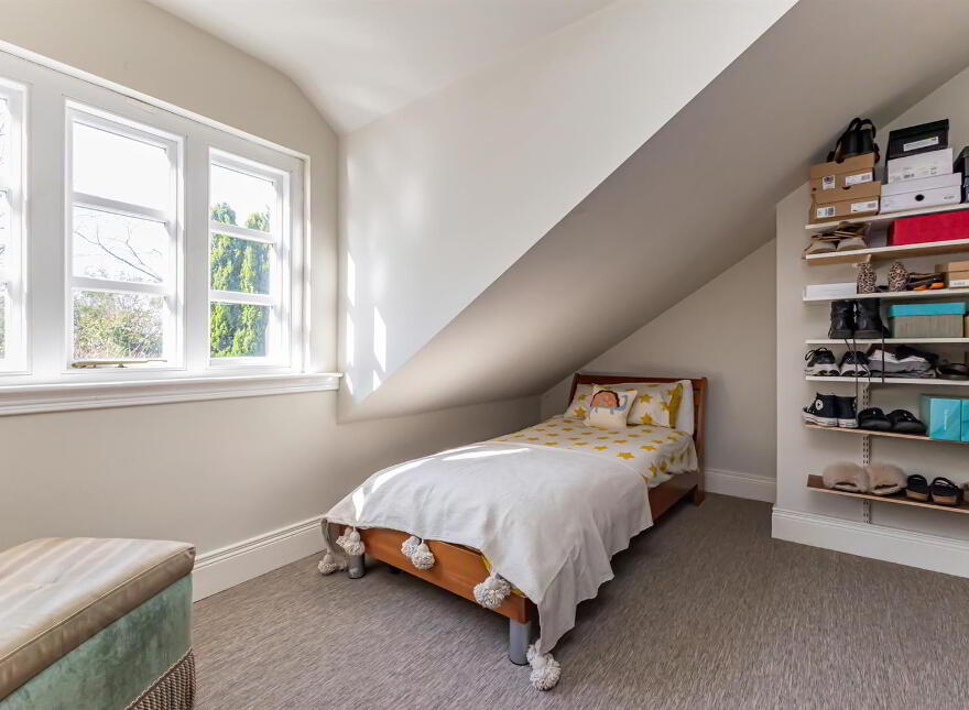 48 Mountstewart Road, Newtownards, BT22 2AX
