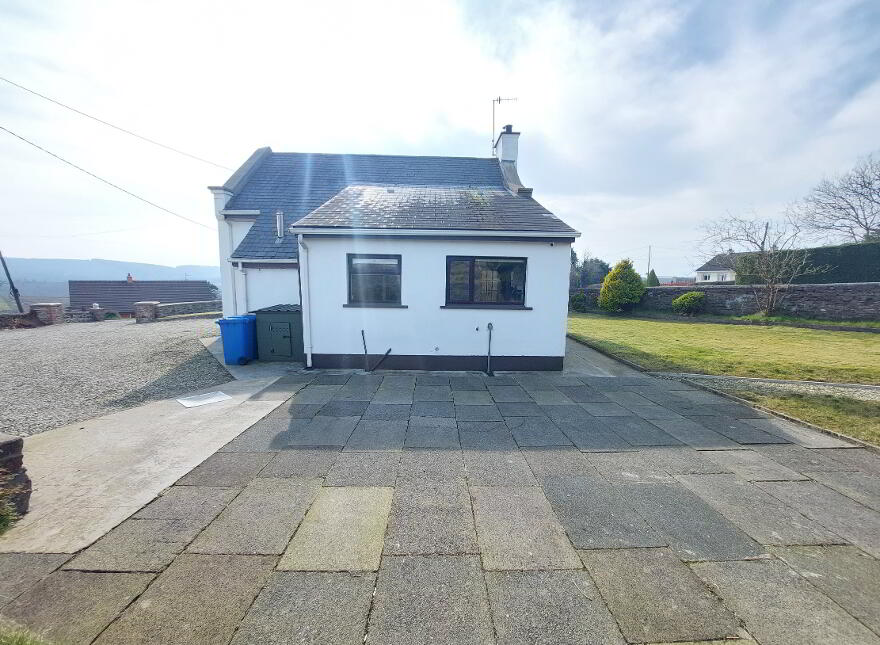 34 Ligford Road, Strabane, BT82 8PN